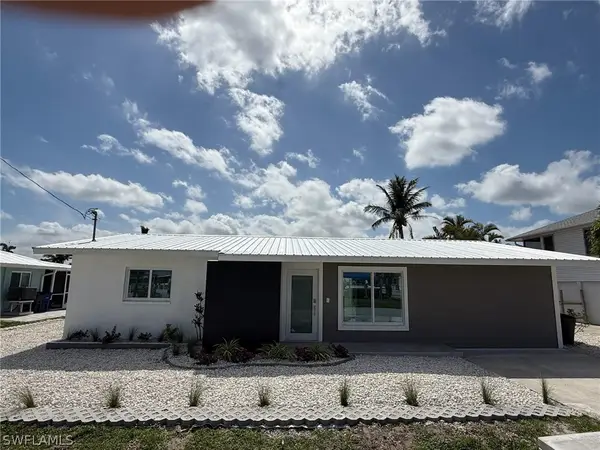 2823 Janet Street, Matlacha, FL 33993