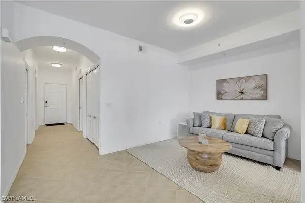 2740 Cypress Trace Circle #2717, Naples, FL 34119