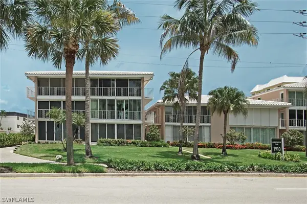 1910 Gulf Shore Boulevard N #102, Naples, FL 34102