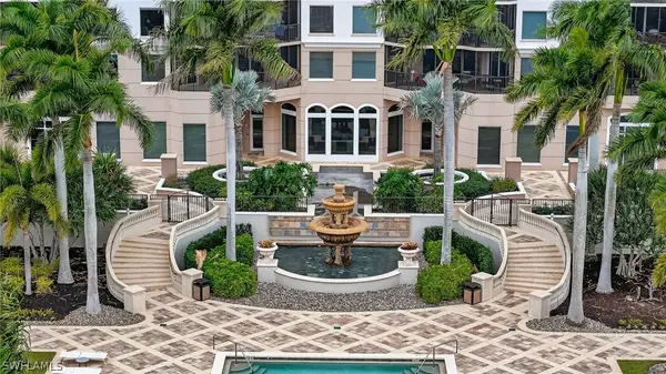 1060 Borghese Lane #702, Naples, FL 34114