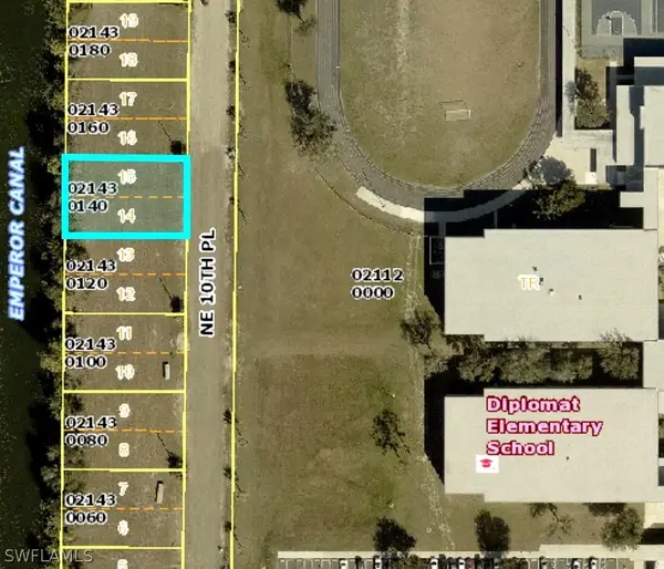 1714 NE 10th Place, Cape Coral, FL 33909