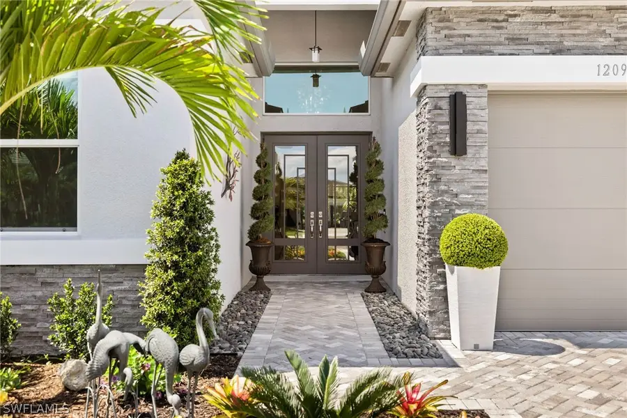 12097 Eucalyptus Way, Naples, FL 34120 - #2