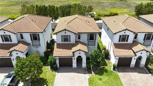 9045 Madrid Circle, Naples, FL 34104