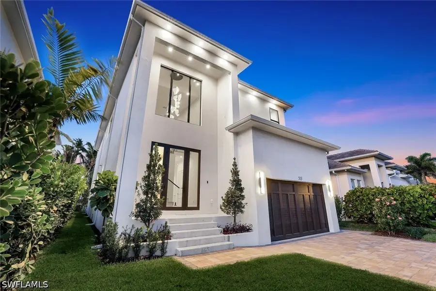 513 92nd Avenue N, Naples, FL 34108 - #3