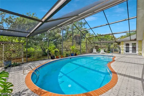 10370 Main Drive, Bonita Springs, FL 34135
