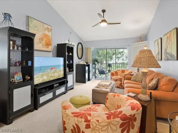 105 Wading Bird Circle #U201, Naples, FL 34110