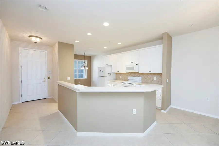 4884 Hampshire Court #203, Naples, FL 34112 - #3