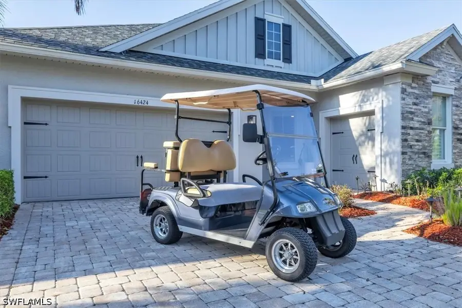 16424 Windsor Way, Alva, FL 33920 - #2