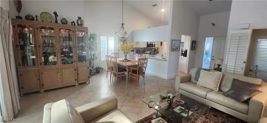 373 Fox Den Circle, Naples, FL 34104 - #3