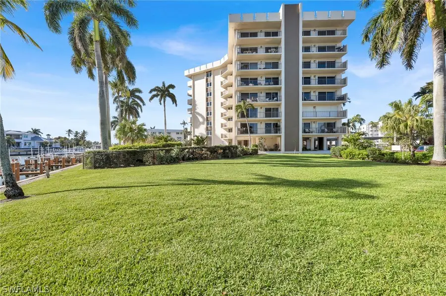 2150 Gulf Shore Boulevard N #609, Naples, FL 34102 - #2