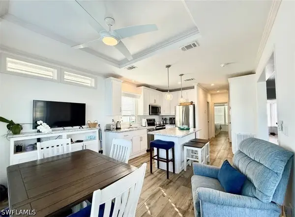 524 Cheetah Drive #524, Naples, FL 34114