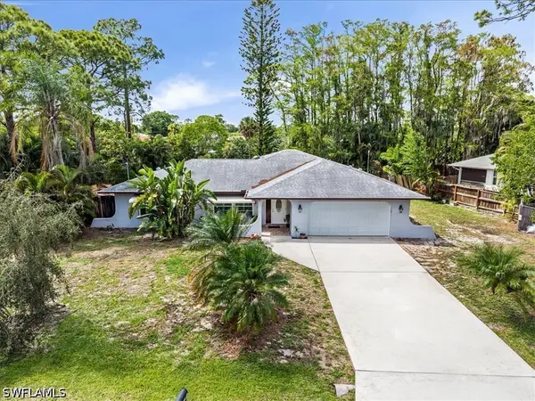 19208 Murcott Drive E, Fort Myers, FL 33967