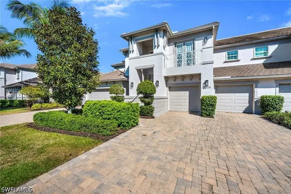8026 Signature Club Circle #5, Naples, FL 34113