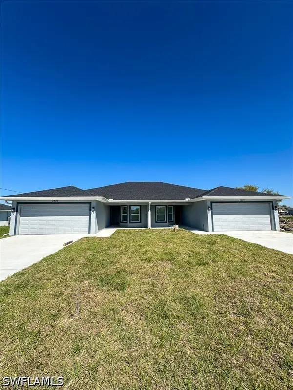 2305/2307 Dogwood Avenue N, Lehigh Acres, FL 33971