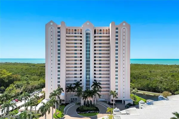 6101 Pelican Bay Boulevard #305, Naples, FL 34108