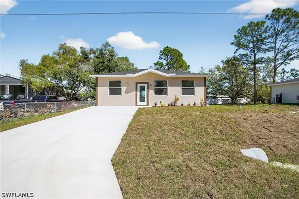 2908 52nd Street W, Lehigh Acres, FL 33971