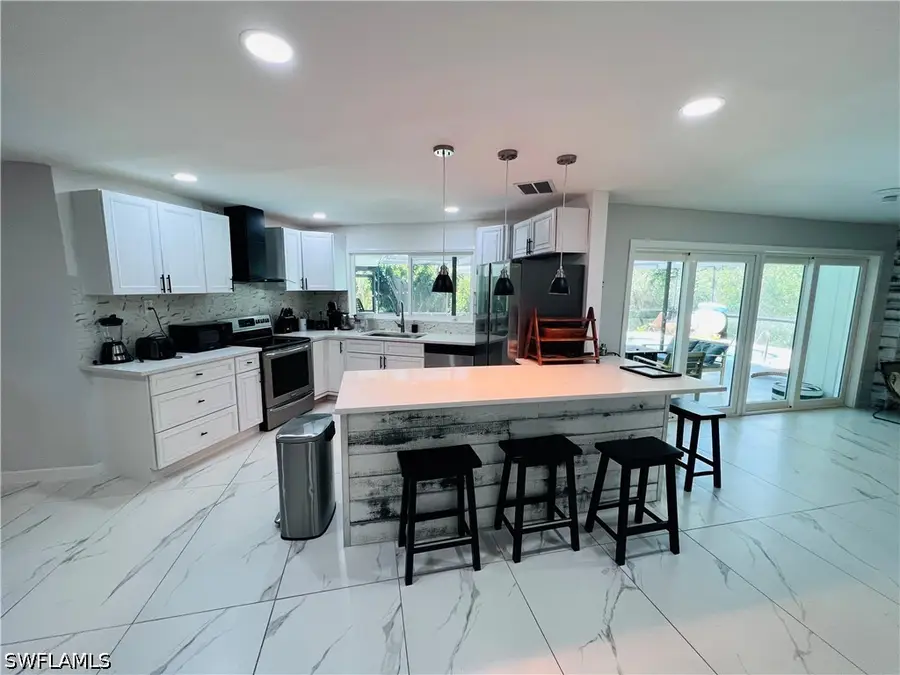 4439 Parrot Avenue, Naples, FL 34104 - #2