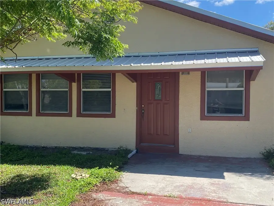 4014 N Edgewater Circle, Labelle, FL 33935 - #2