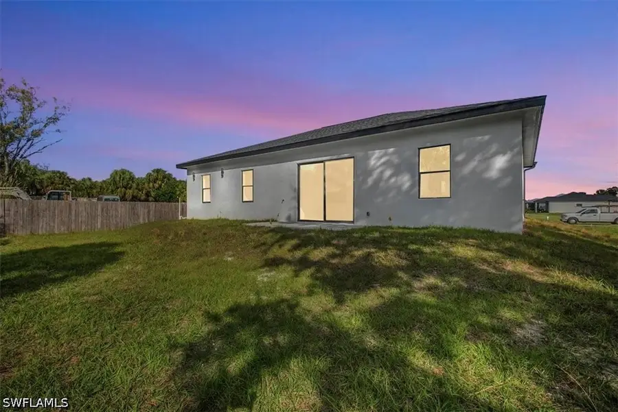 6125 Hershey Avenue, Fort Myers, FL 33905 - #3