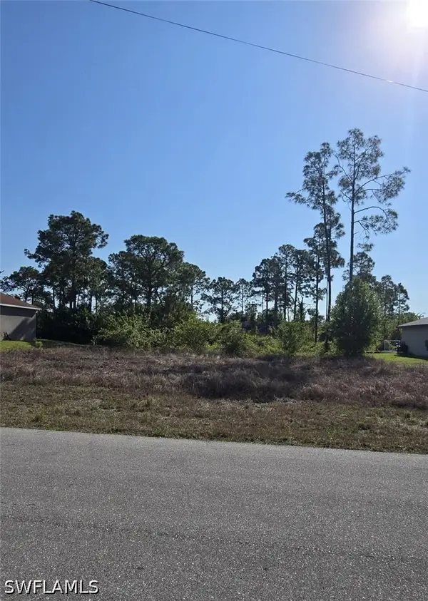 841 Puccini Avenue S, Lehigh Acres, FL 33974