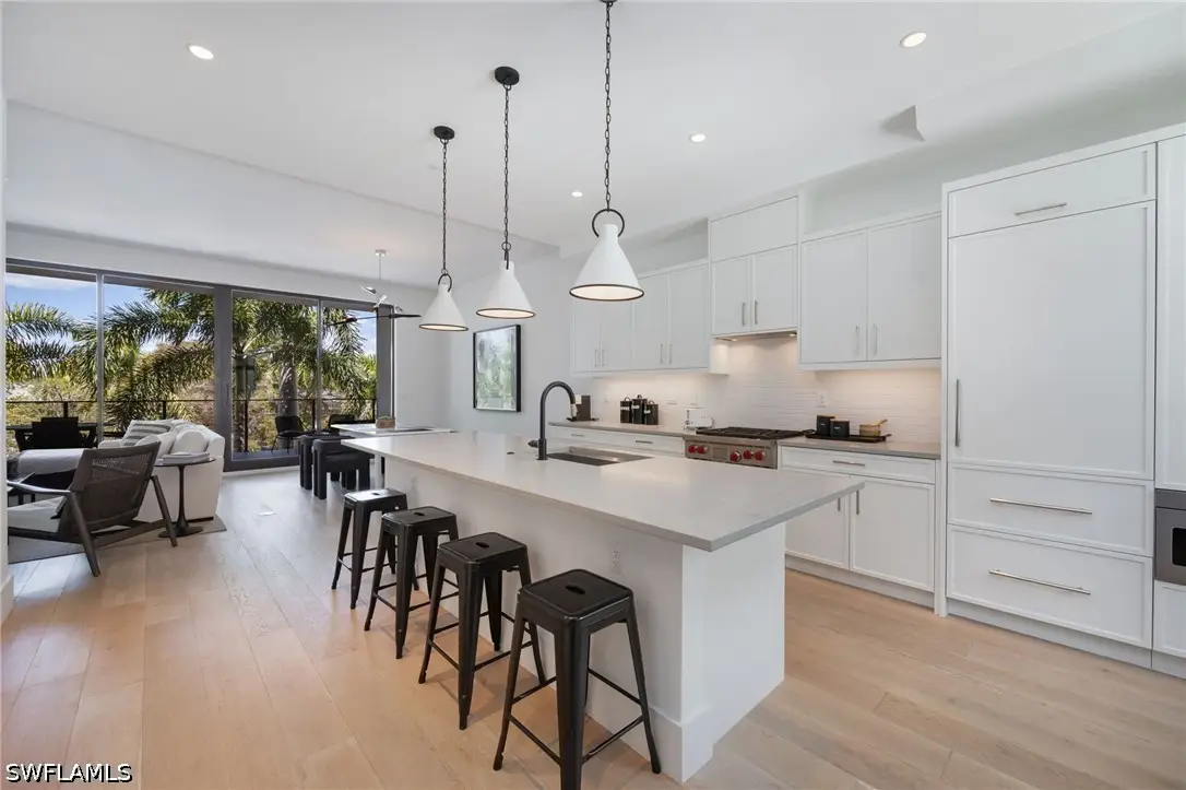 850 Central Avenue #204, Naples, FL 34102 - #1