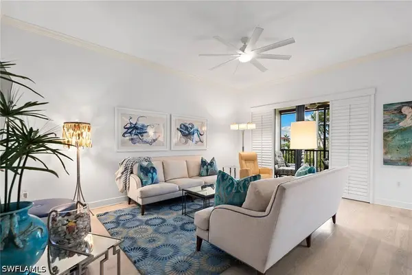 965 Sandpiper Street #J204, Naples, FL 34102