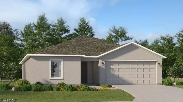 11909 Savanna Lakes Boulevard, Lehigh Acres, FL 33936