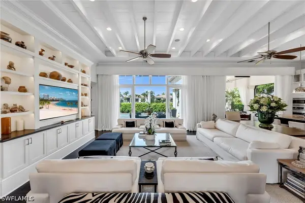 2157 Asti Court, Naples, FL 34105