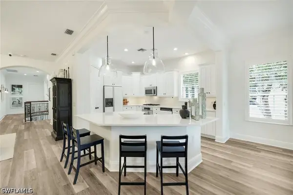 9097 Cherry Oaks Trail #201, Naples, FL 34114