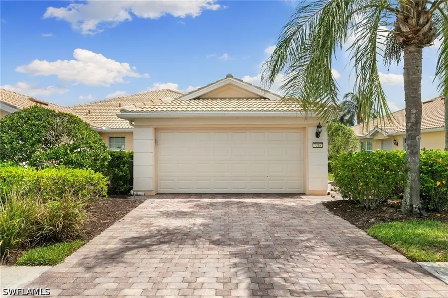 7268 Salerno Court, Naples, FL 34114 - #2