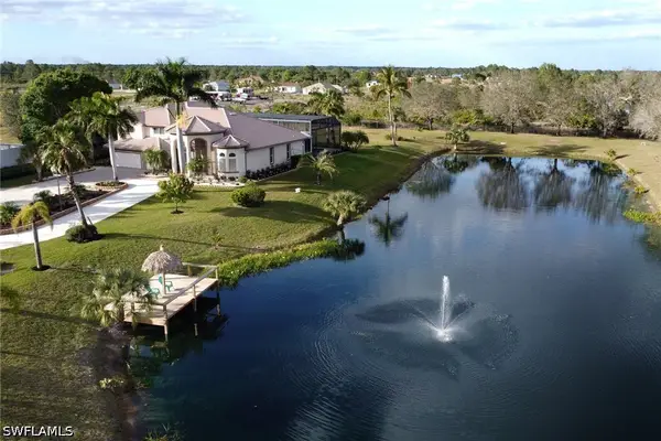 3885 52nd Avenue Ne, Naples, FL 34120