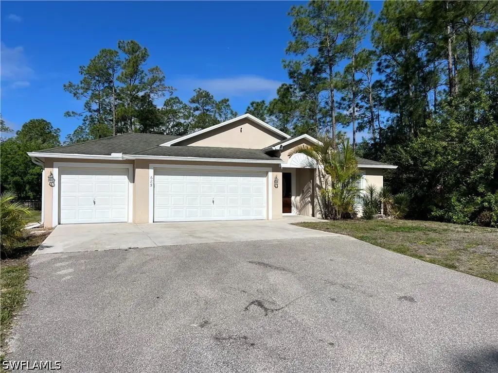 685 Desoto Boulevard N, Naples, FL 34120 - #1