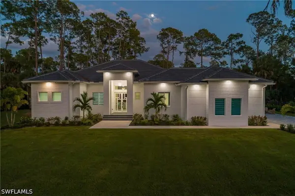 788 9th Street Sw, Naples, FL 34117