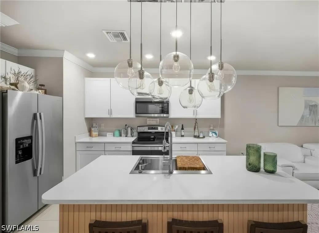 15380 Wildflower Circle, Naples, FL 34119 - #1