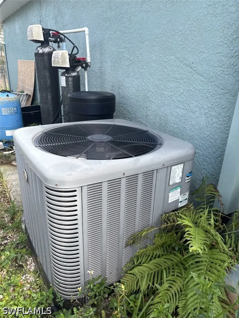 6012 Elaine Avenue N, Lehigh Acres, FL 33971 - #3