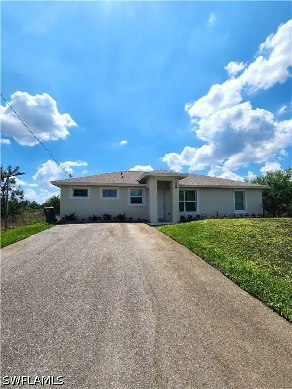 4270 64th Avenue Ne, Naples, FL 34120