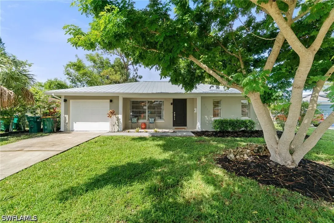 3543 Corana Way, Naples, FL 34105 - #1