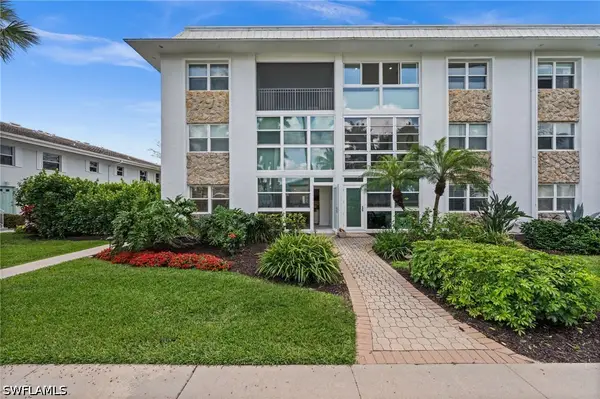 1021 3rd Street S #112, Naples, FL 34102