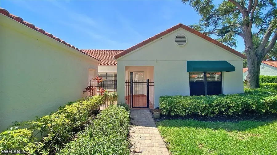 718 Reef Point Circle, Naples, FL 34108 - #2