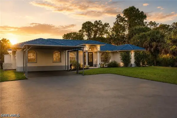 104 12th Avenue Nw, Naples, FL 34120