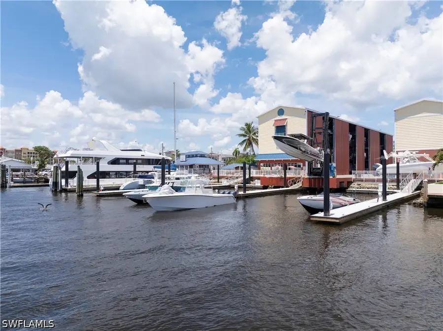 750 River Point B3-07 Drive, Naples, FL 34102 - #2