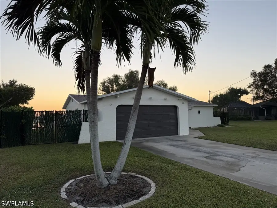 525 SE 11th Court, Cape Coral, FL 33990 - #2