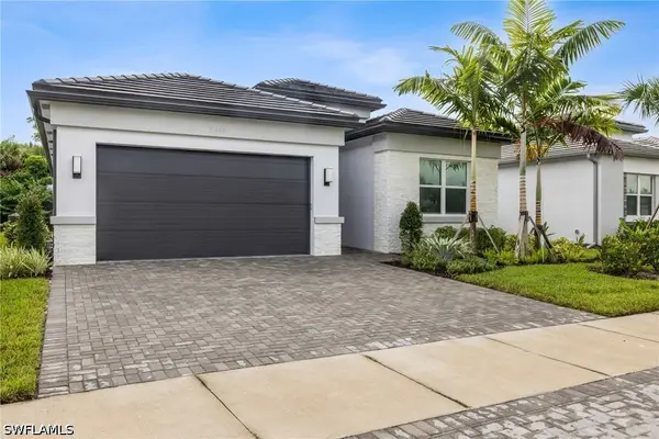 12448 Violet Lane, Naples, FL 34120