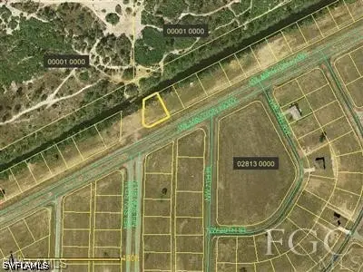 723 Wilmington Parkway, Cape Coral, FL 33993 - #1