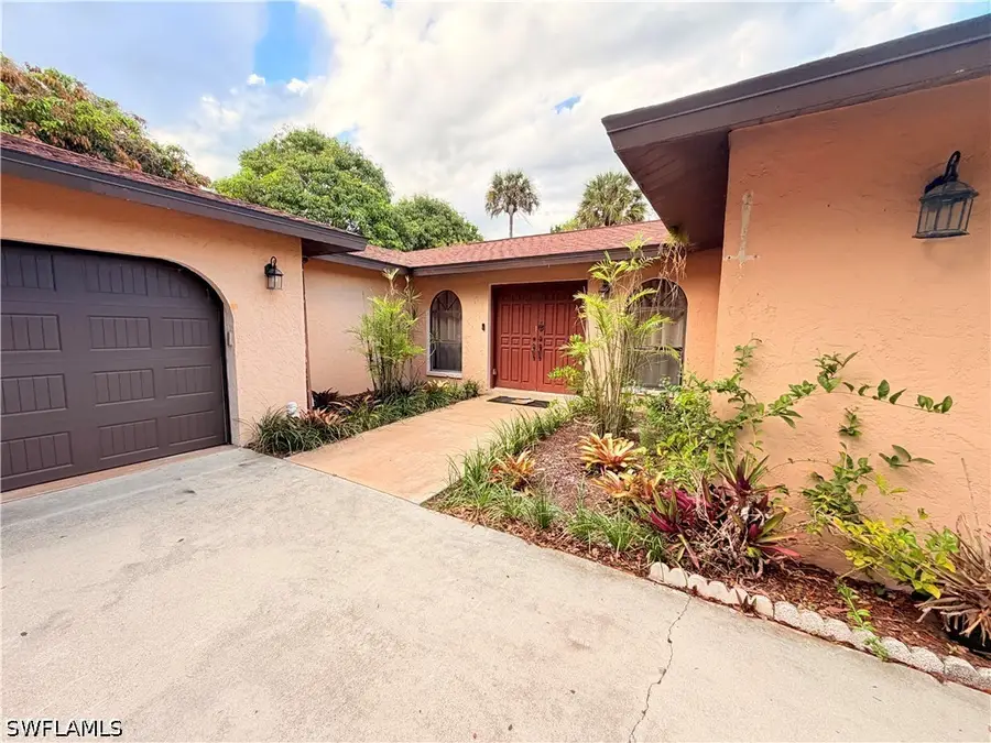 3661 11th Avenue Sw, Naples, FL 34117 - #2