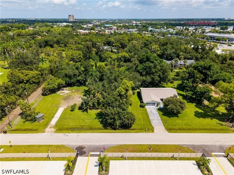 6890 Hendry Creek Drive, Fort Myers, FL 33908 - #3