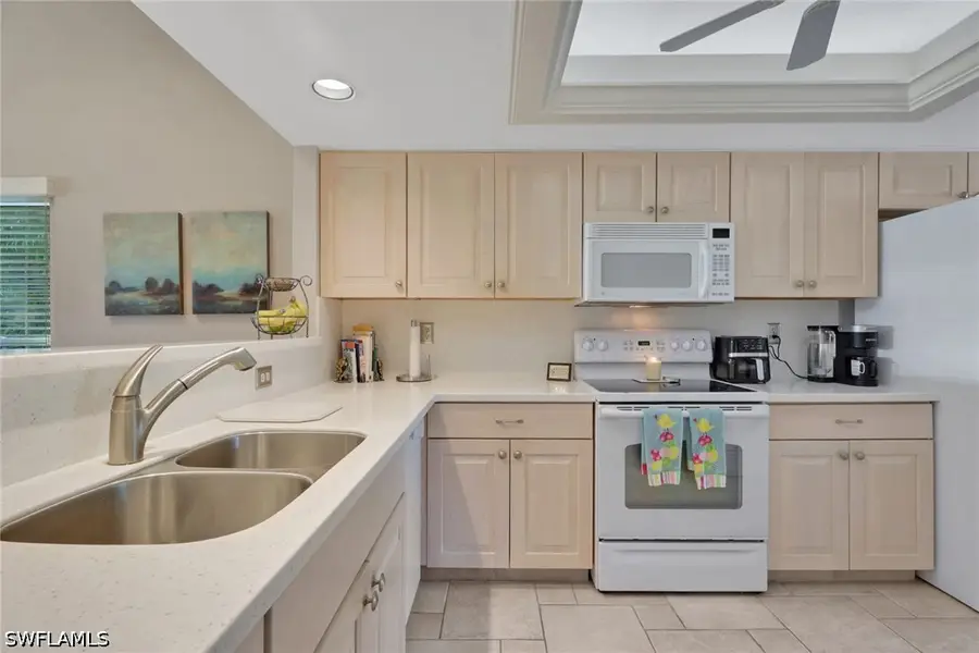 424 Foxtail Court #424, Naples, FL 34104 - #3