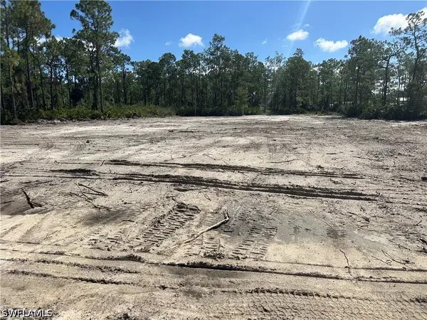 1504 Maple Avenue N, Lehigh Acres, FL 33972