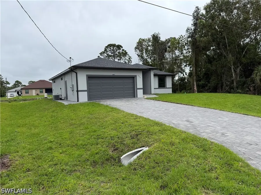 900 Alaska Avenue, Lehigh Acres, FL 33971 - #2