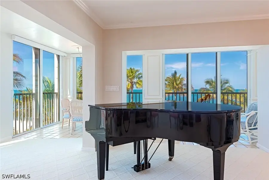 3377 Gulf Shore Boulevard N #4D, Naples, FL 34103 - #2